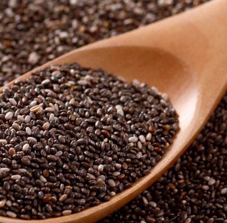 Mucet Agro; Chia tohumu, kinoa, keten tohumu, karabuğday, maş fasulye, hibiskus çayı, basmati pirinç, sorgum ve benzeri özel ürün gruplarında iç piyasa ve ihracata yönelik güvenilir tedarik çözümleri sunar.