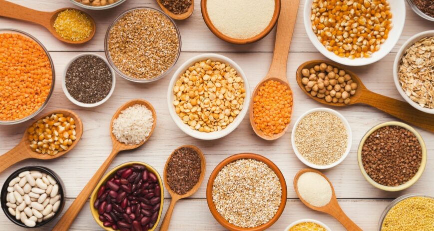 Mucet Agro; bakliyat, hububat ve tahıl ürünlerinde iç piyasa ve ihracata yönelik güvenilir tedarik çözümleri sunar. Kalite, süreklilik ve zamanında teslimat anlayışıyla ticaret süreçlerini profesyonel şekilde yönetir.
